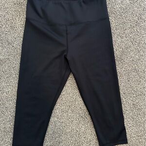 Zyia active three-quarter length leggings